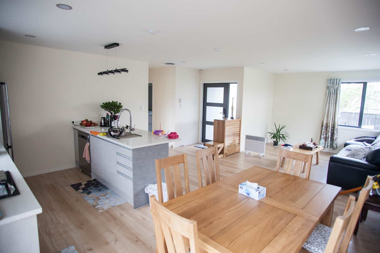 Renovated open plan living — New Windsor Extension, New Windsor